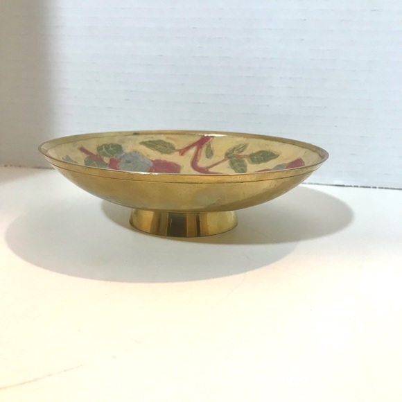 Vintage enamel brass flowers collectors plate 5 11/16” - Picture 3 of 4